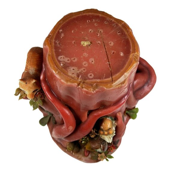 Vintage Tree Stump Candle – Gnome & Raccoon Scene, 1970s Boho Cottagecore Decor - Picture 8 of 8